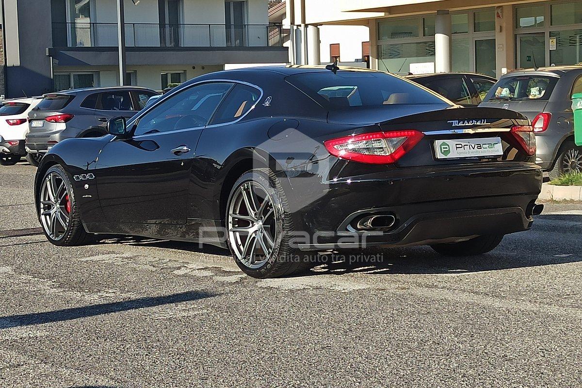 MASERATI GranTurismo 4.2 V8