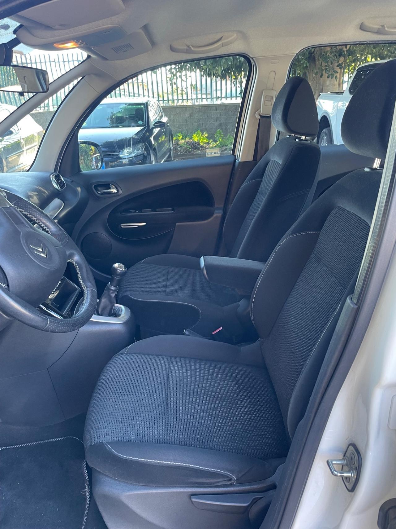Citroen C3 Picasso C3 Picasso 1.6 HDi 110 Exclusive Theatre