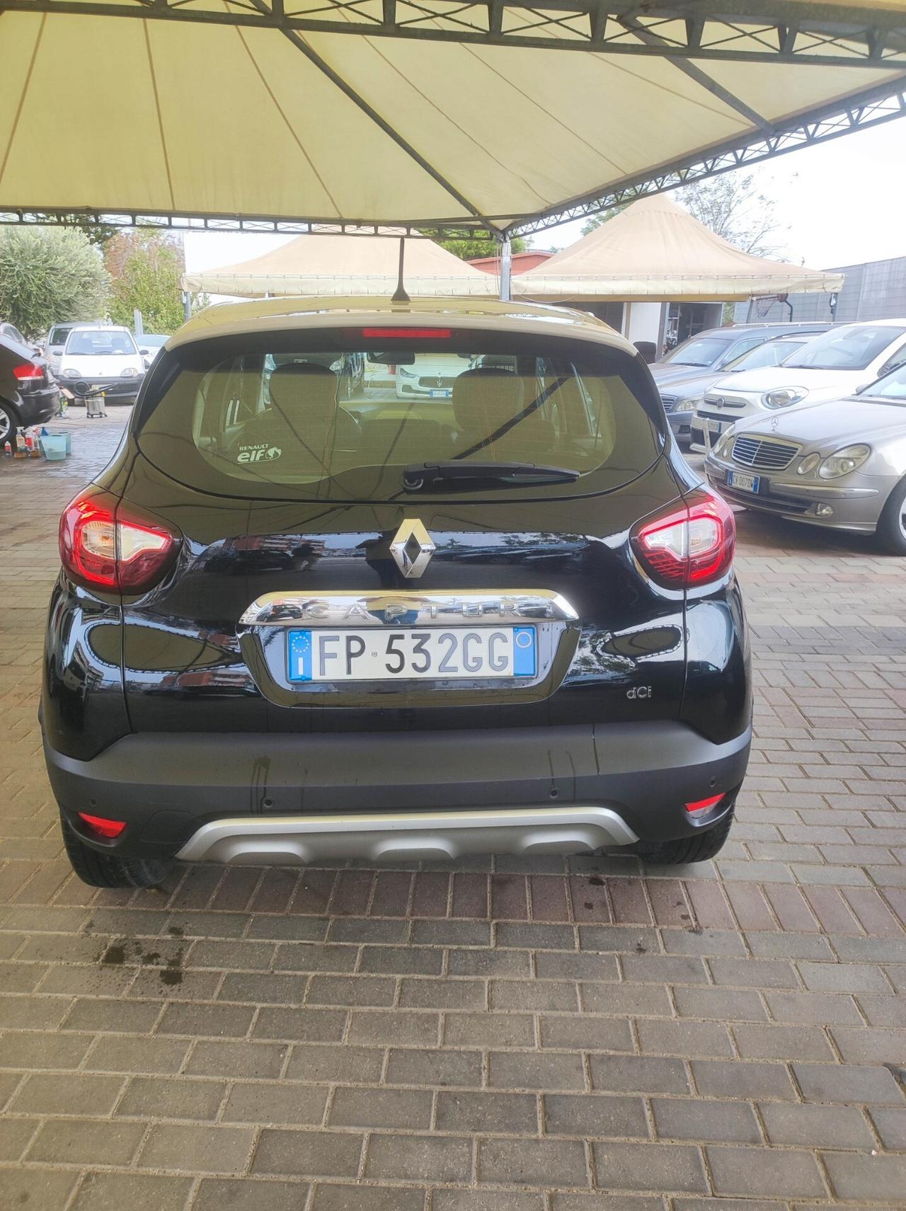 Renault Captur dCi 8V 110 CV Start&Stop Energy Initiale Paris OFFERTA PREZZO SOLO CON FINANZIAMENTO IN SEDE