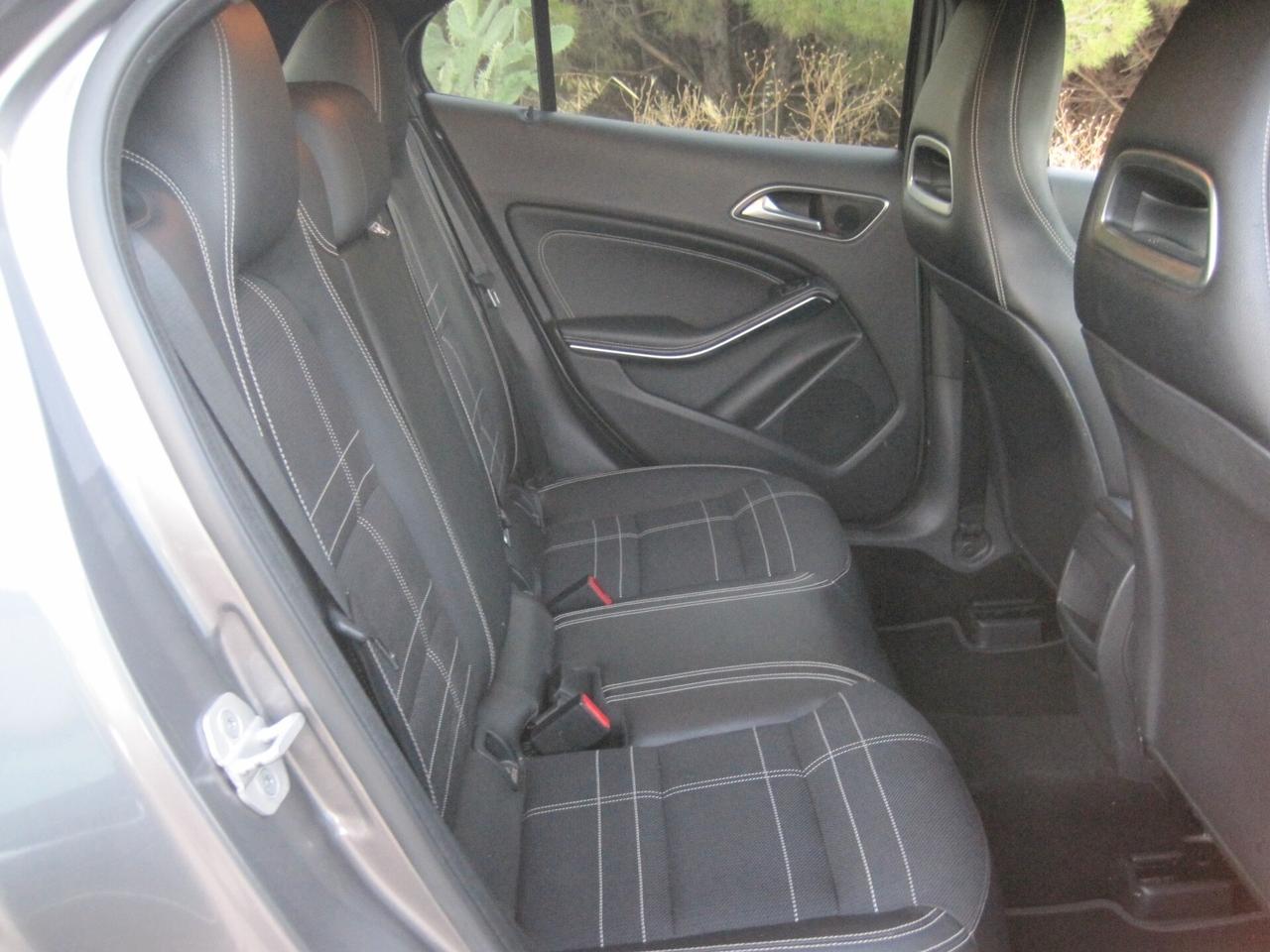 Mercedes-benz GLA 200 d Sport