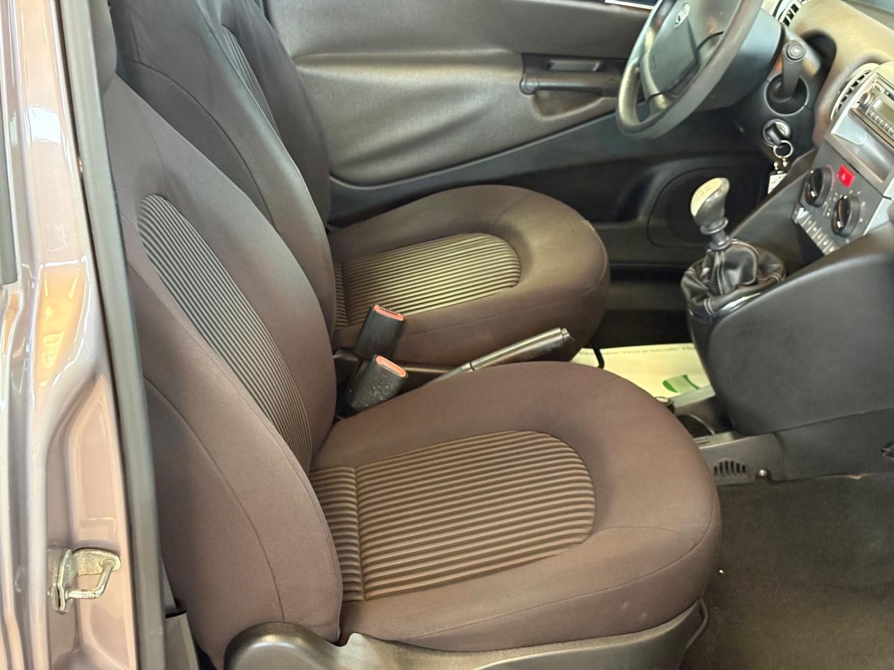 Lancia Ypsilon 1.2 Elle