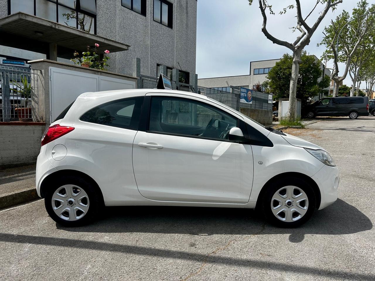FORD Ka+ 1.3 TDCi 75CV Titanium - MOTORE NUOVO !!