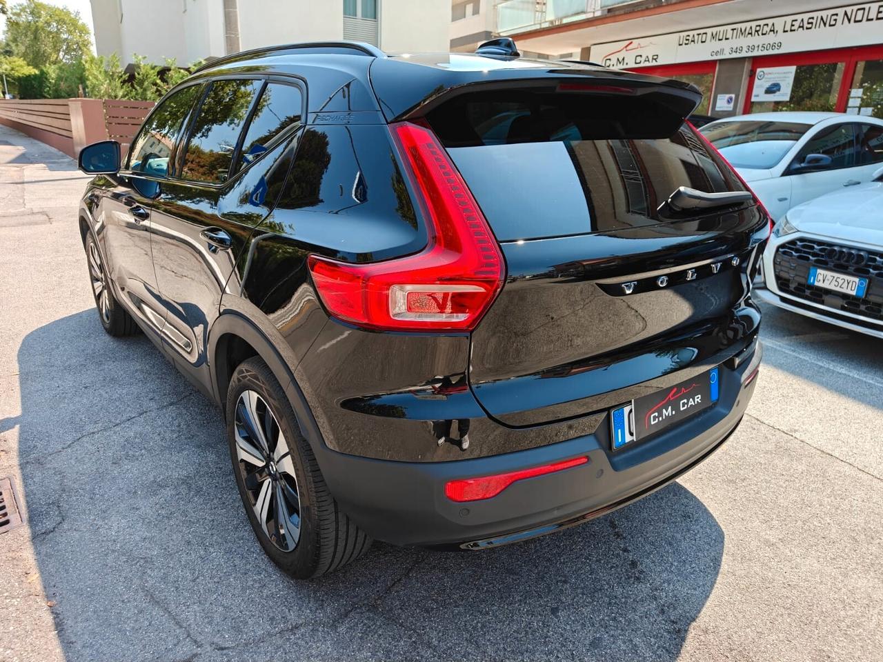 Volvo XC40 T4 Recharge Plug-in Hybrid automatico Plus Dark