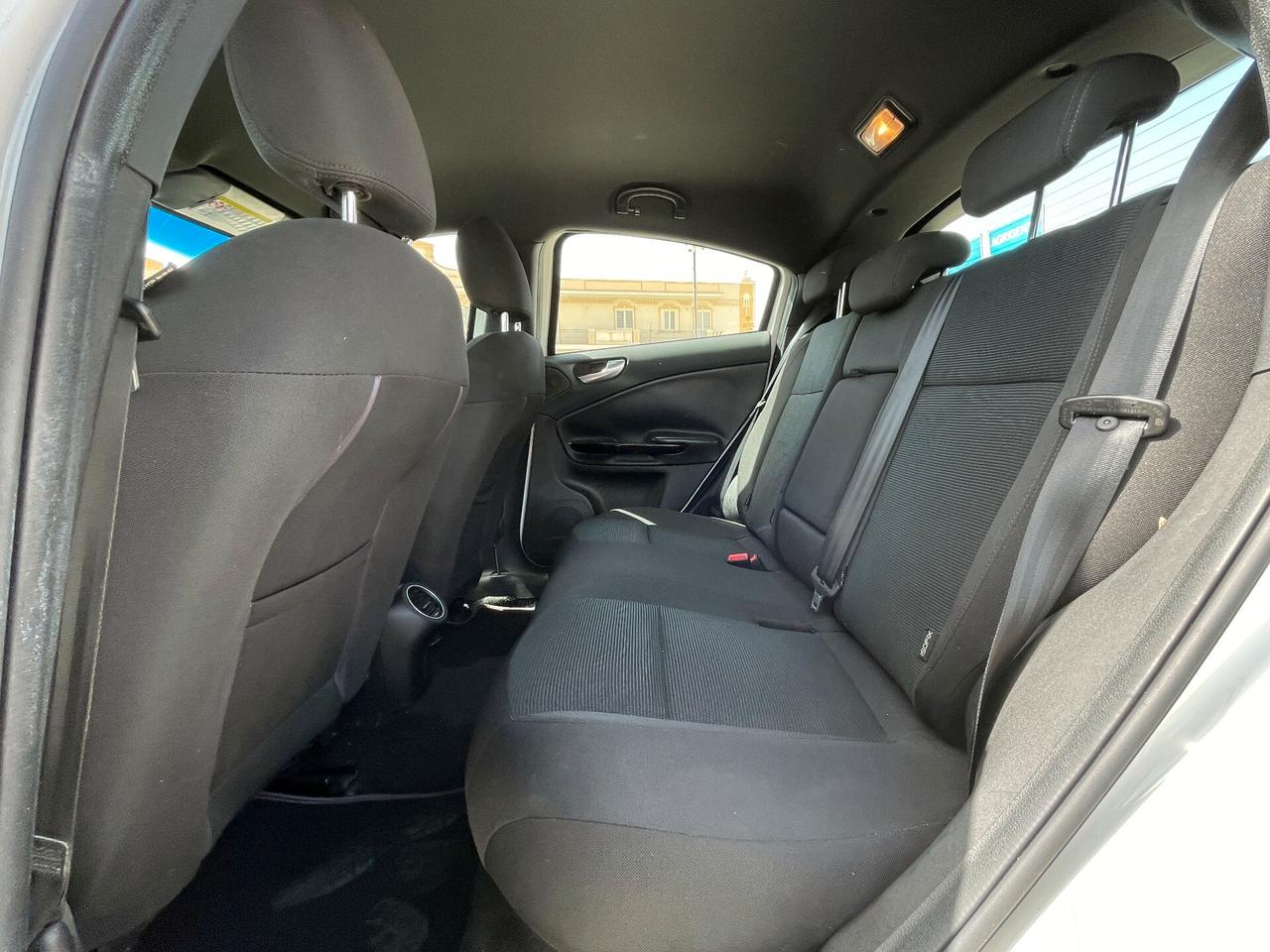 Alfa Romeo Giulietta 2.0 JTDm-2 140 CV Distinctive