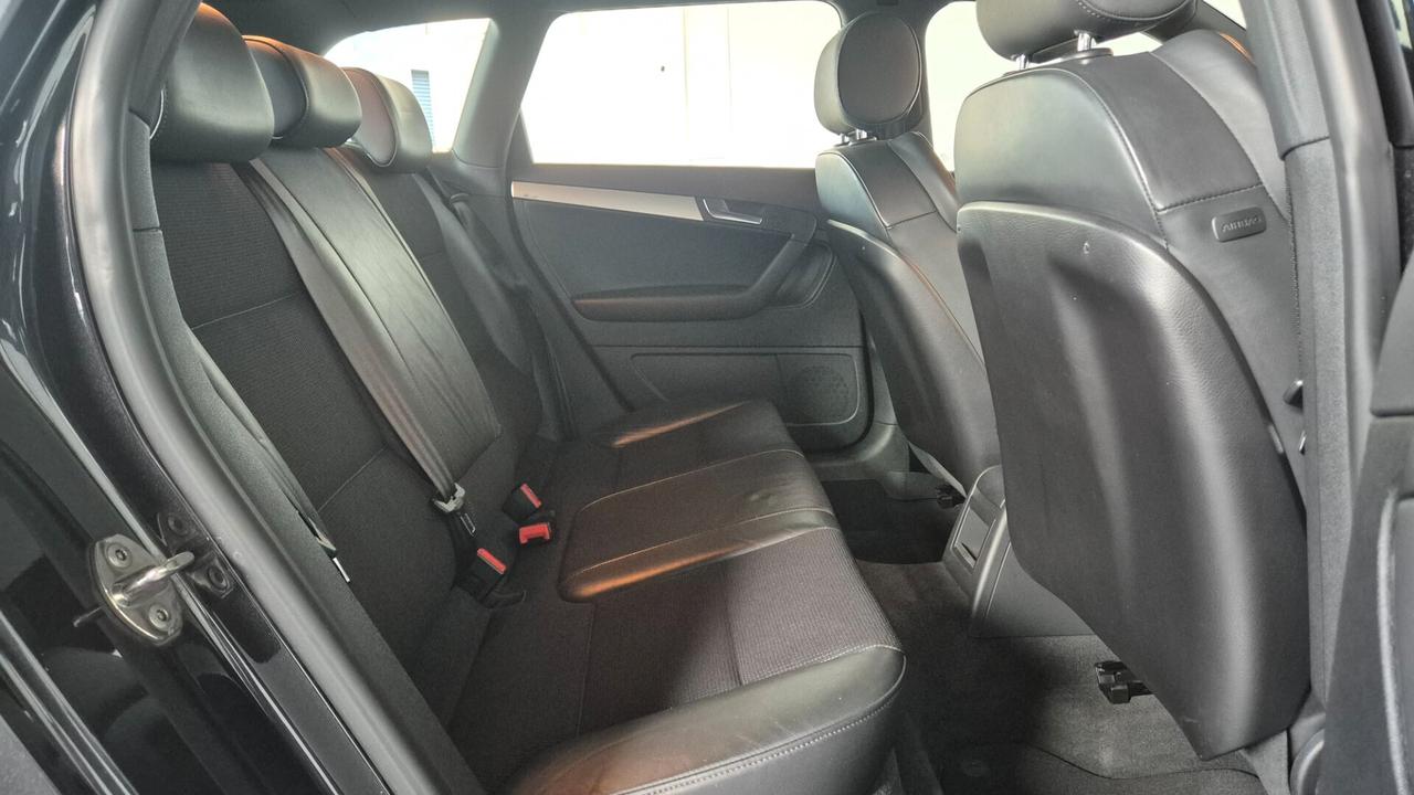 Audi A3 SPB 1.6 TDI 105 CV CR S tronic Ambition S line