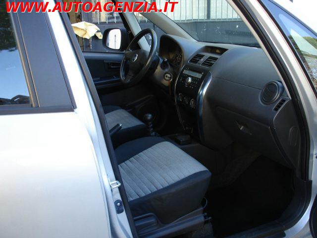 FIAT Sedici 1.9 MJT 4x4 Dynamic.