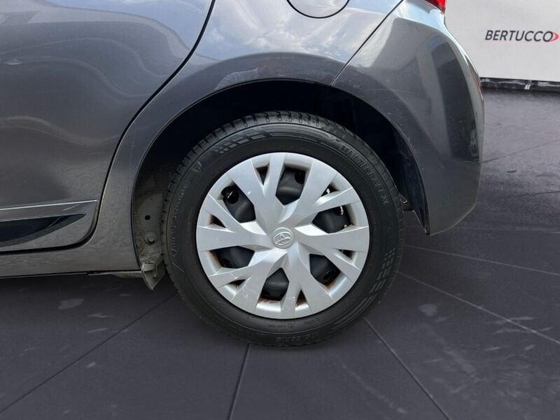 Toyota Yaris 1.5 Hybrid 5 porte Active