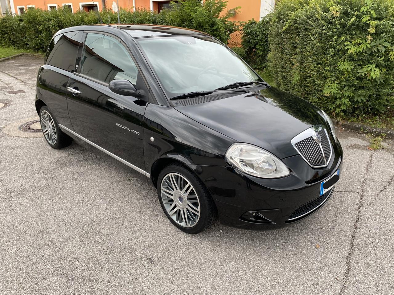 Lancia Ypsilon 1.2 Platino modamilano