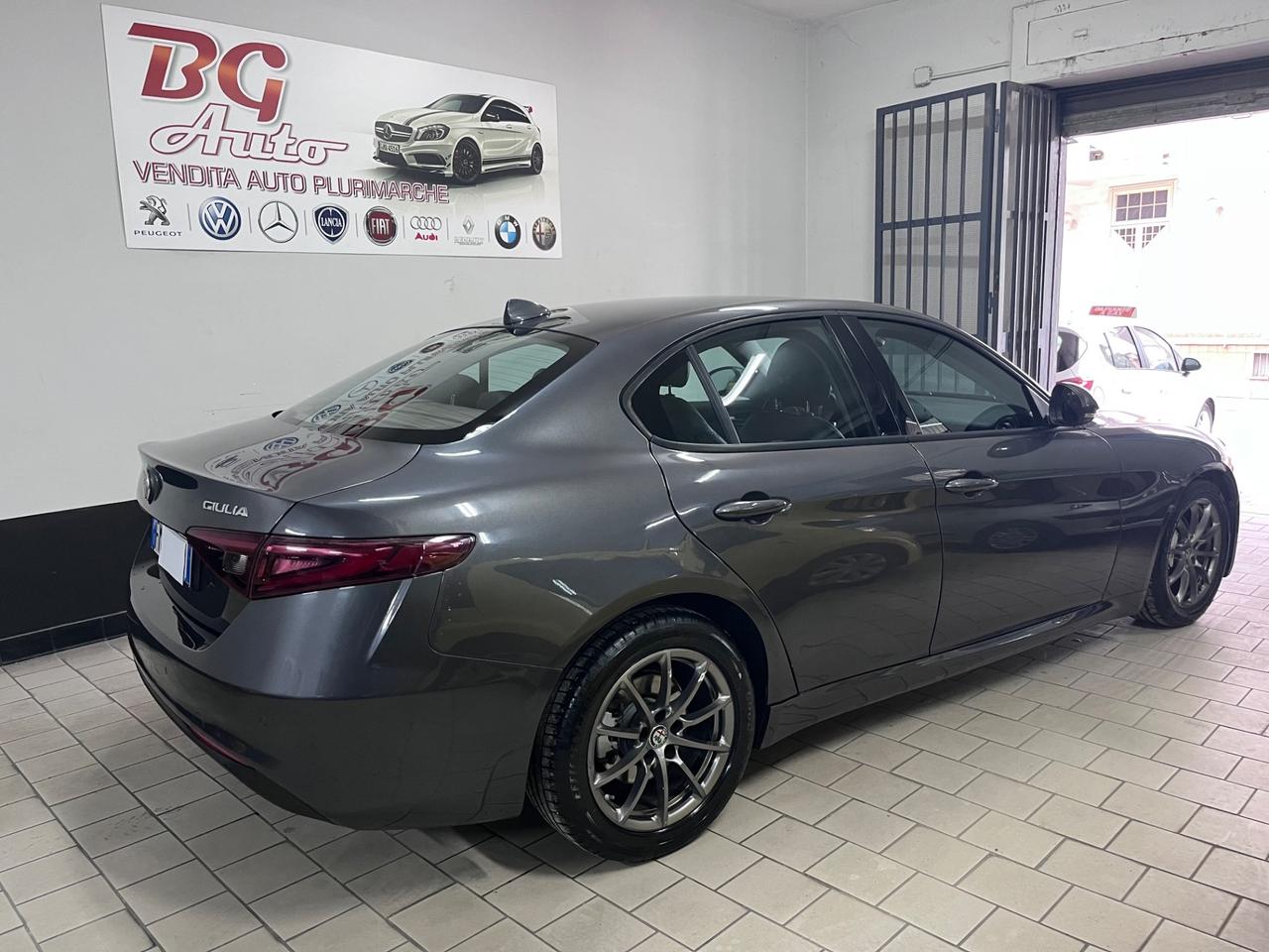 Alfa Romeo Giulia 2.2 150 CV Super tagliandata