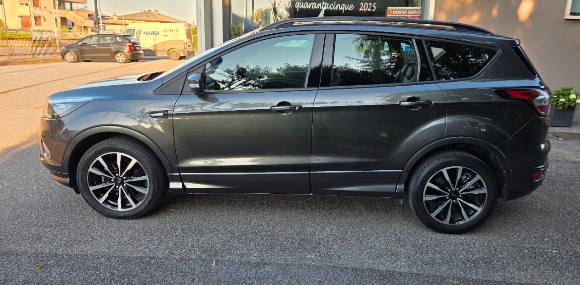 Ford Kuga 1.5 TDCI 120 CV 2WD ST-Line 49mila km