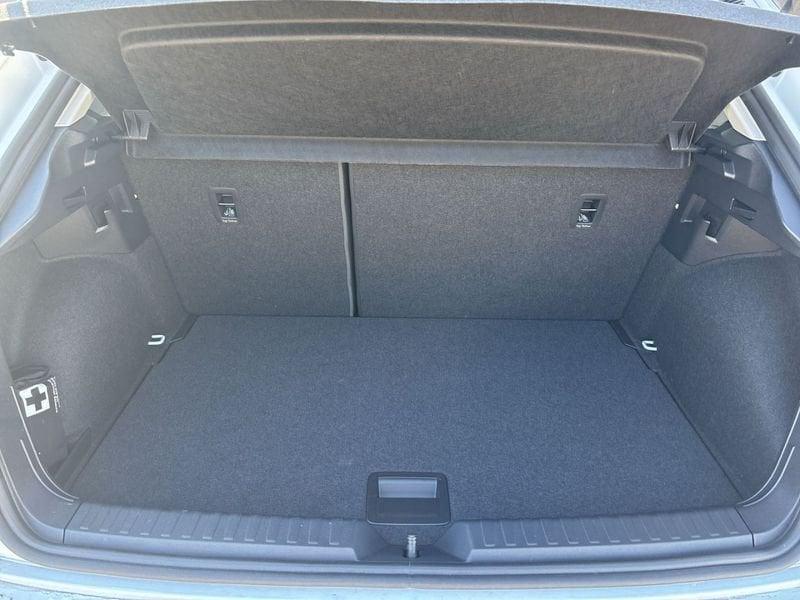 Audi A1 SPB 30 TFSI Advanced Black Pack 17" Cockpit