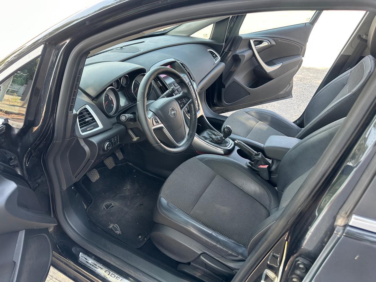 Opel Astra 1.7 CDTI 110CV (GARANZIA 24 MESI)