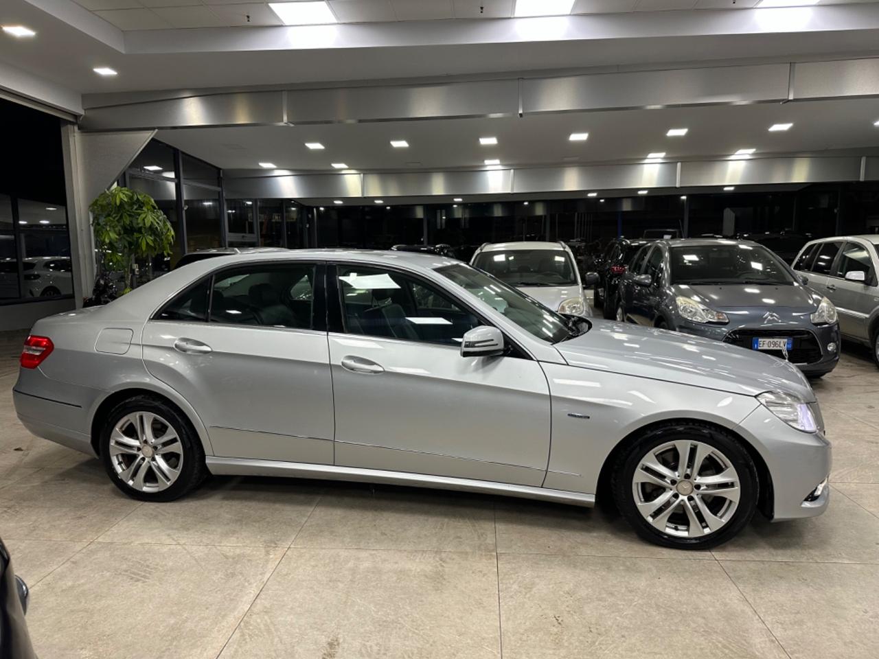 Mercedes-benz E 250 CDI Avantgarde AUTOM 2009