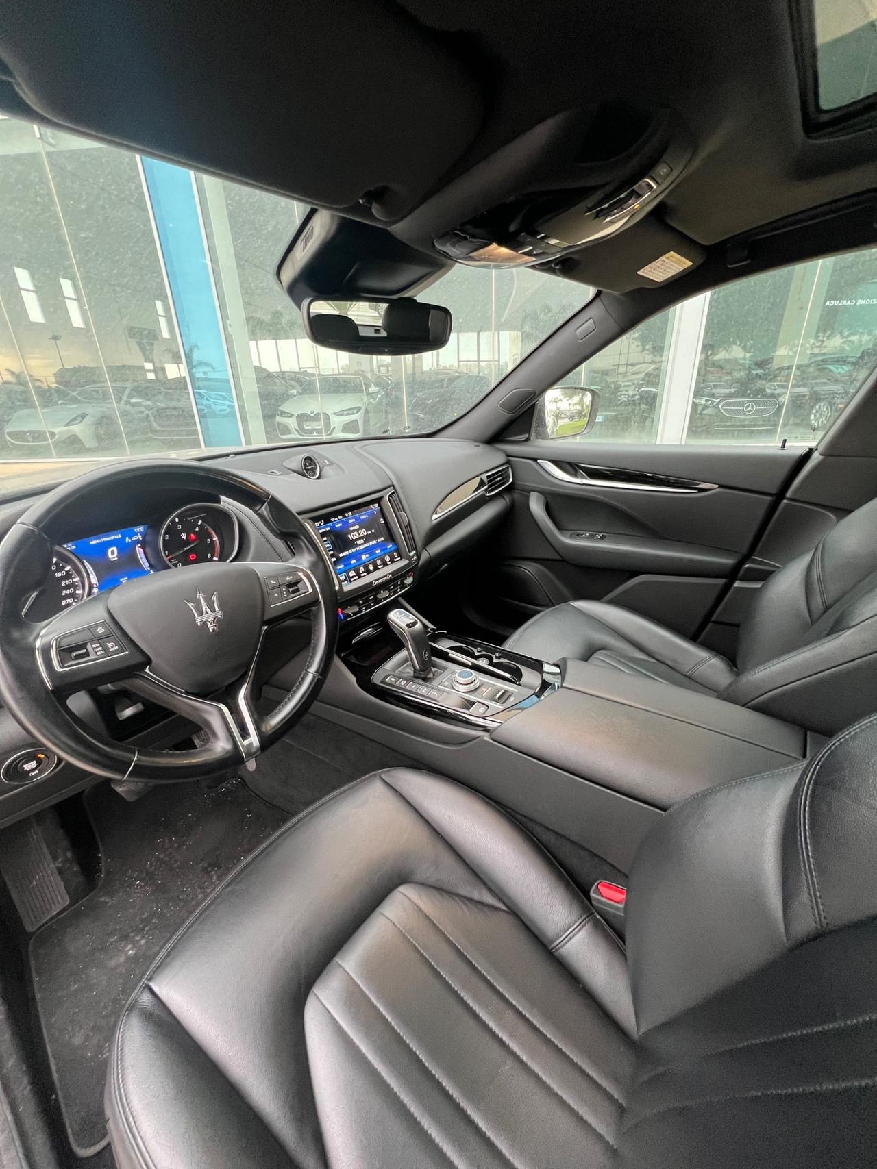 Maserati Levante V6 275cv Q4