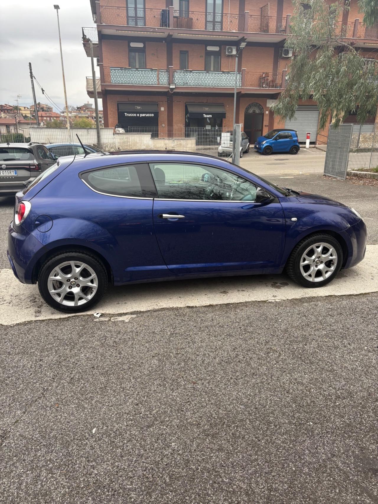 Alfa Romeo MiTo 1.3 JTDm-2 95 CV S&S Distinctive Sport Pack