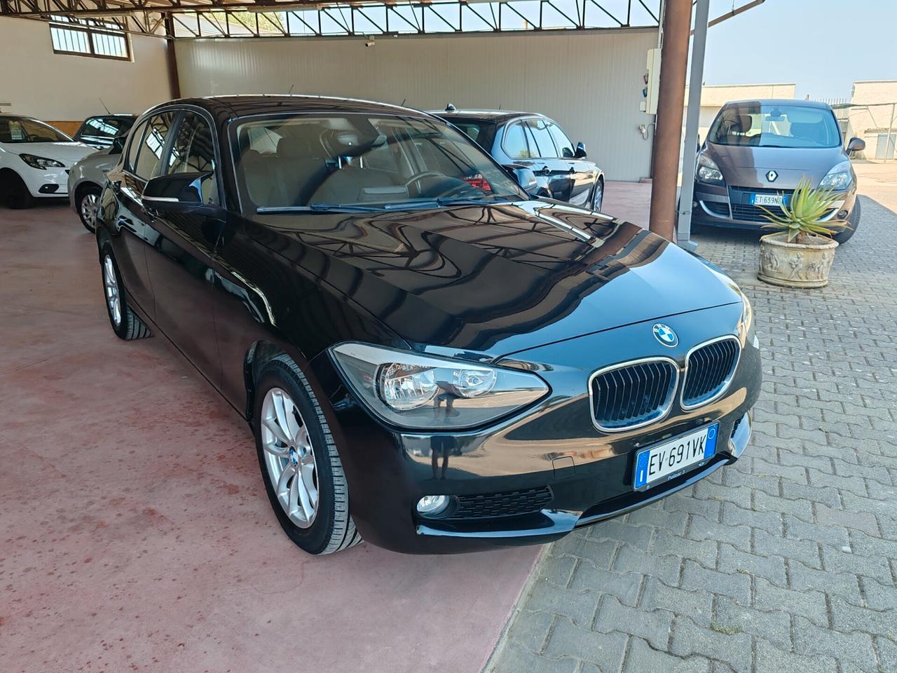 Bmw 116 116d 5p. Business