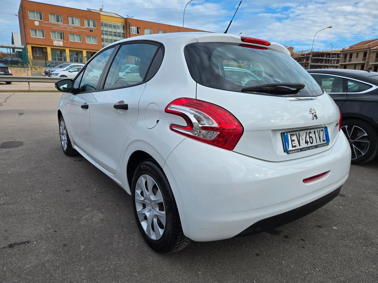 Peugeot 208 1.0 VTi 68 CV 5 porte Access