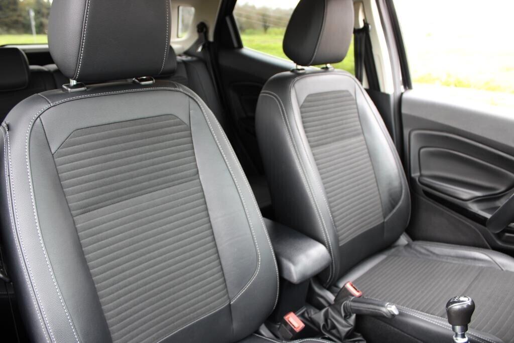 FORD ECOSPORT 1.5 dci 100cv *Camera *Carplay