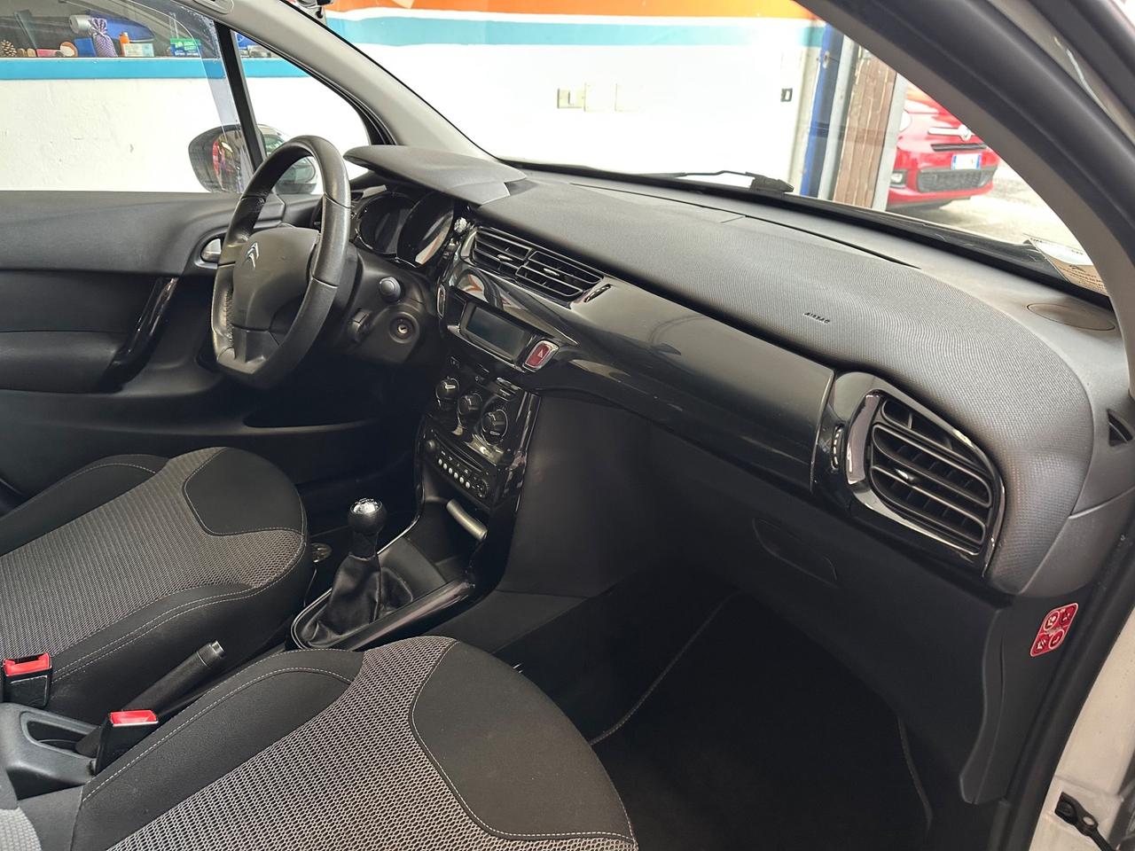 Citroen C3 1.2 VTi 82 Vanity Fair 10
