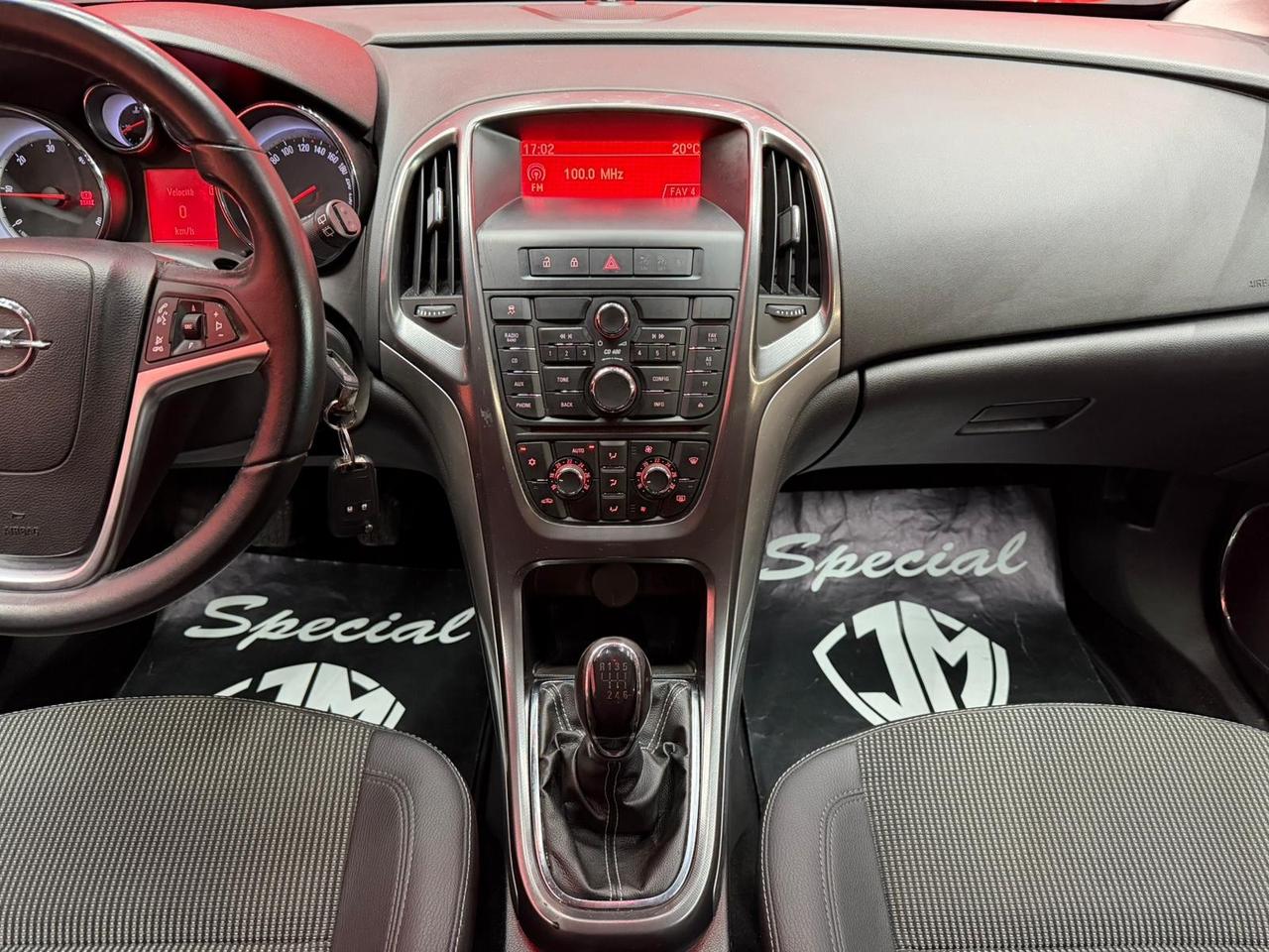 Opel Astra 1.7 CDTI 110CV 5 porte Cosmo OK NEOPATENTATI