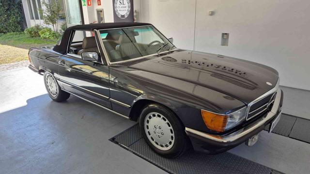 MERCEDES-BENZ SL 560 SL Roadster