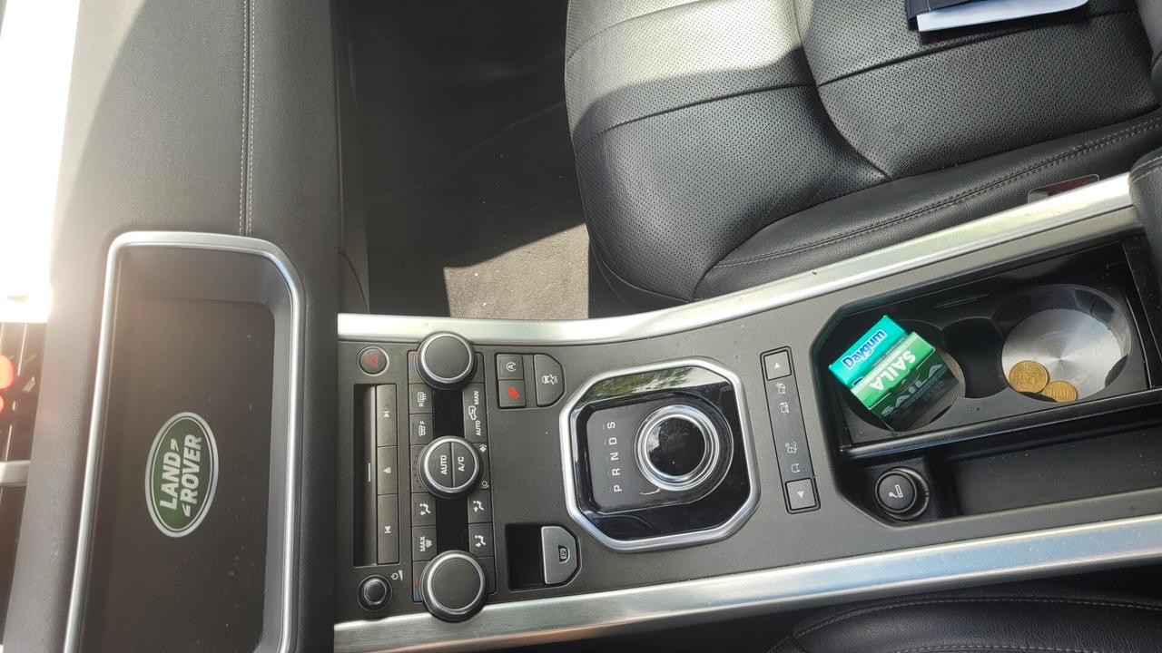 Land Rover Range Evoque .. motore fuso .. non trattabile..