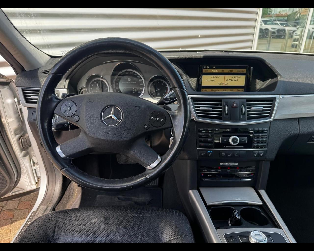 Mercedes-Benz CLASSE E 350 CGI BE AVANTGARDE AUTO