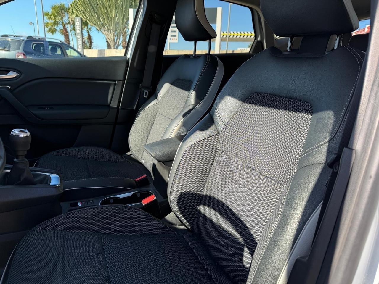 Renault Captur Mild Hybrid 140 CV Techno