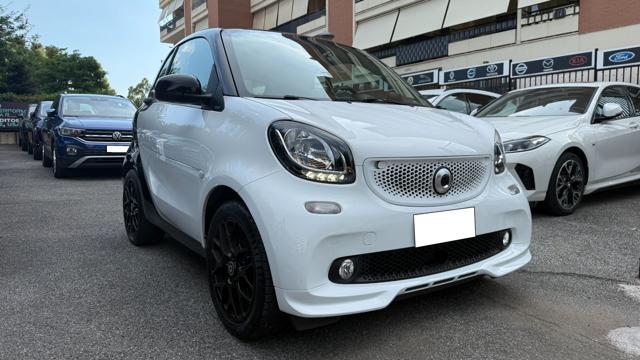 SMART ForTwo 70 1.0 TWINAMIC SUPERPASSION*C.L.16 BLACK*TEL.*LED
