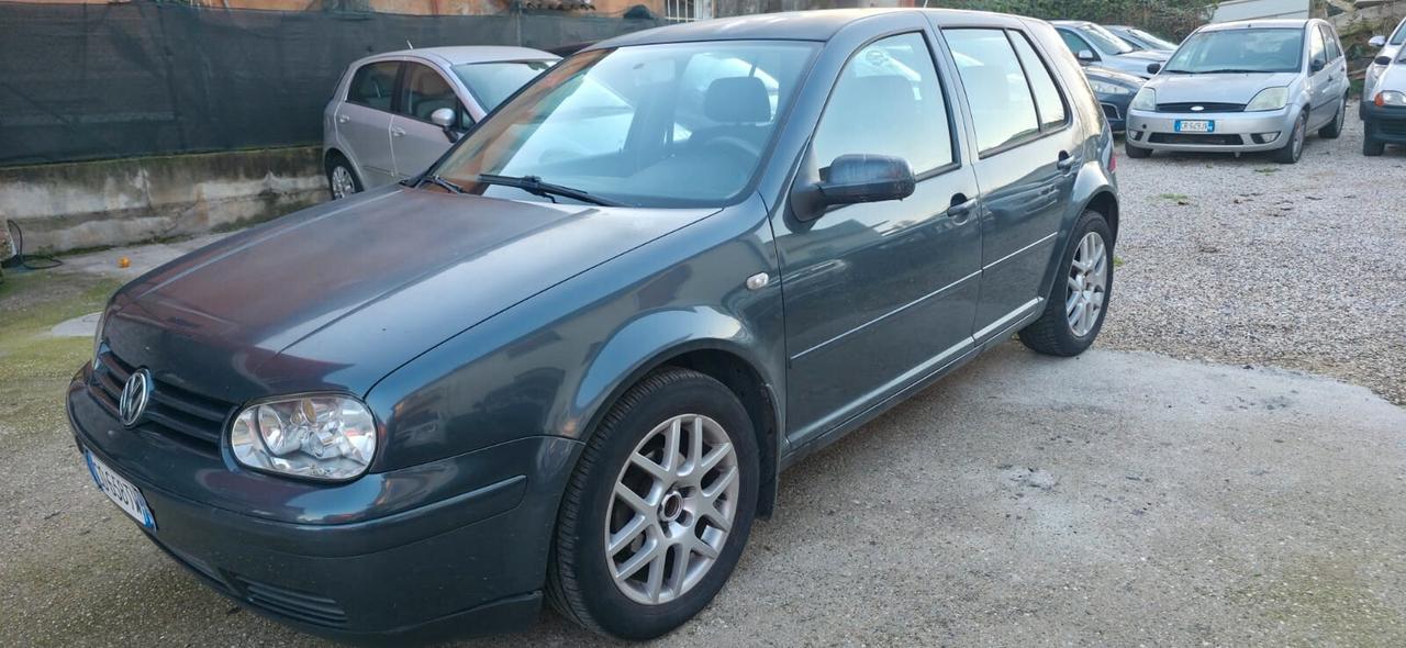 Volkswagen Golf 1.6 16V cat 5 porte Highline neop