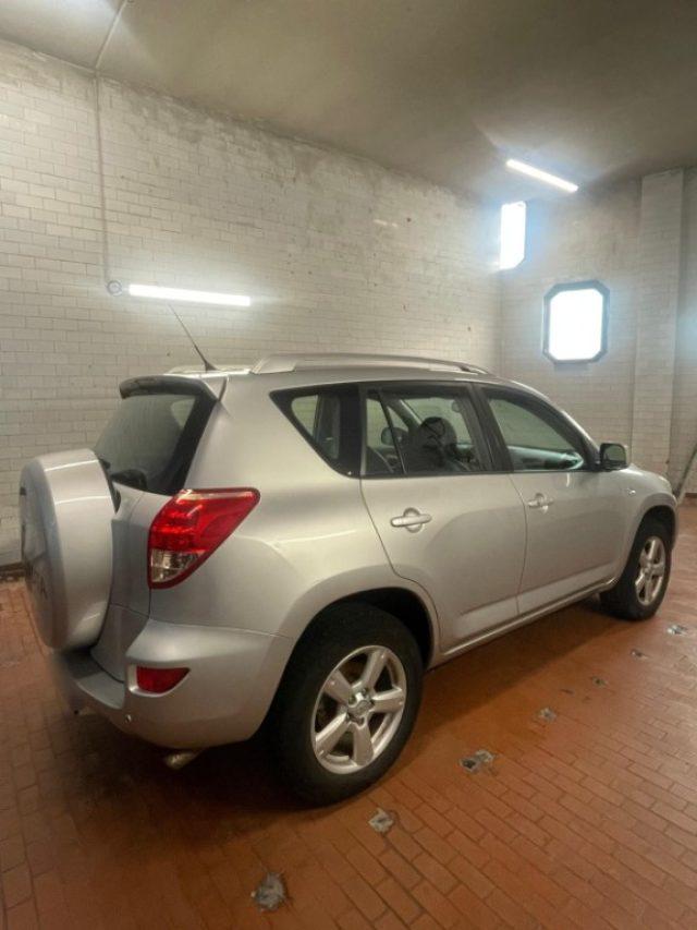 TOYOTA RAV 4 MY23 RAV4 2.2 D-4D 136 CV DPF Luxury
