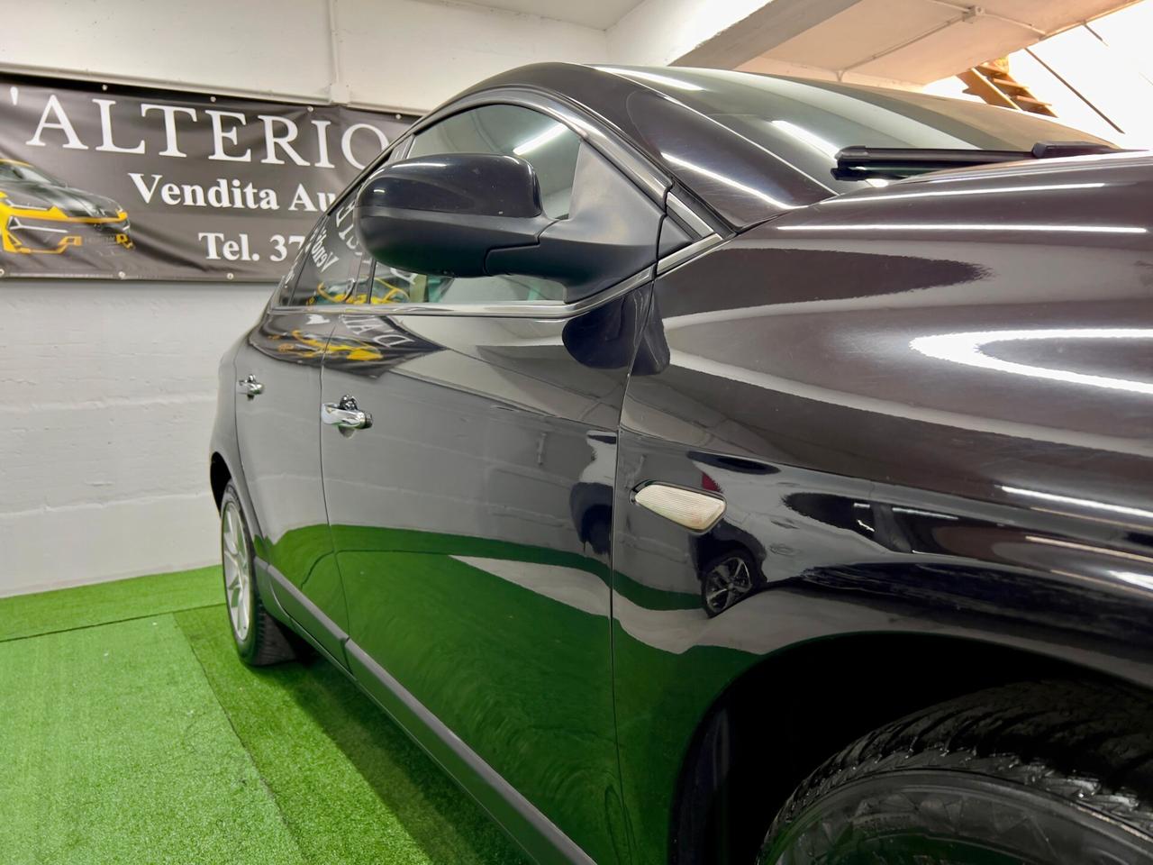 Lancia Delta 1.6 MJT DPF PLATINUM