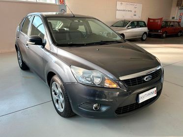 Ford Focus 1.6 (115CV) 5p. Bz.- GPL Ikon