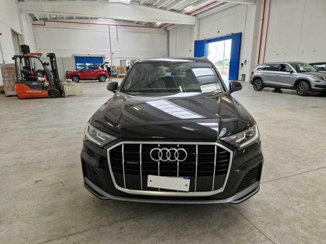 AUDI Q7 50 TDI quattro tiptronic Sport
