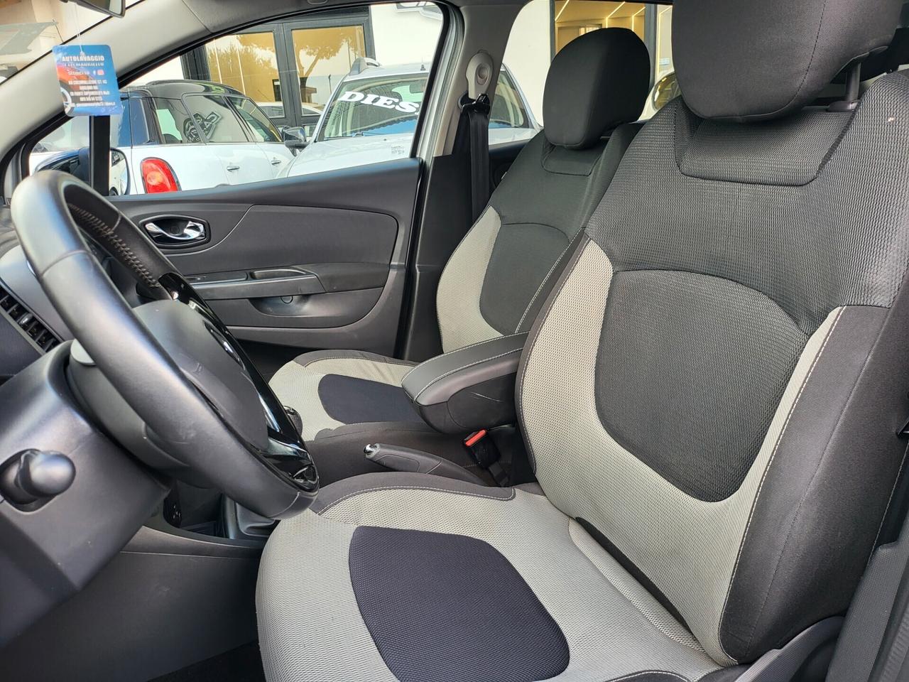 Renault Captur - 2014 1.5 dCi 90CV Energy