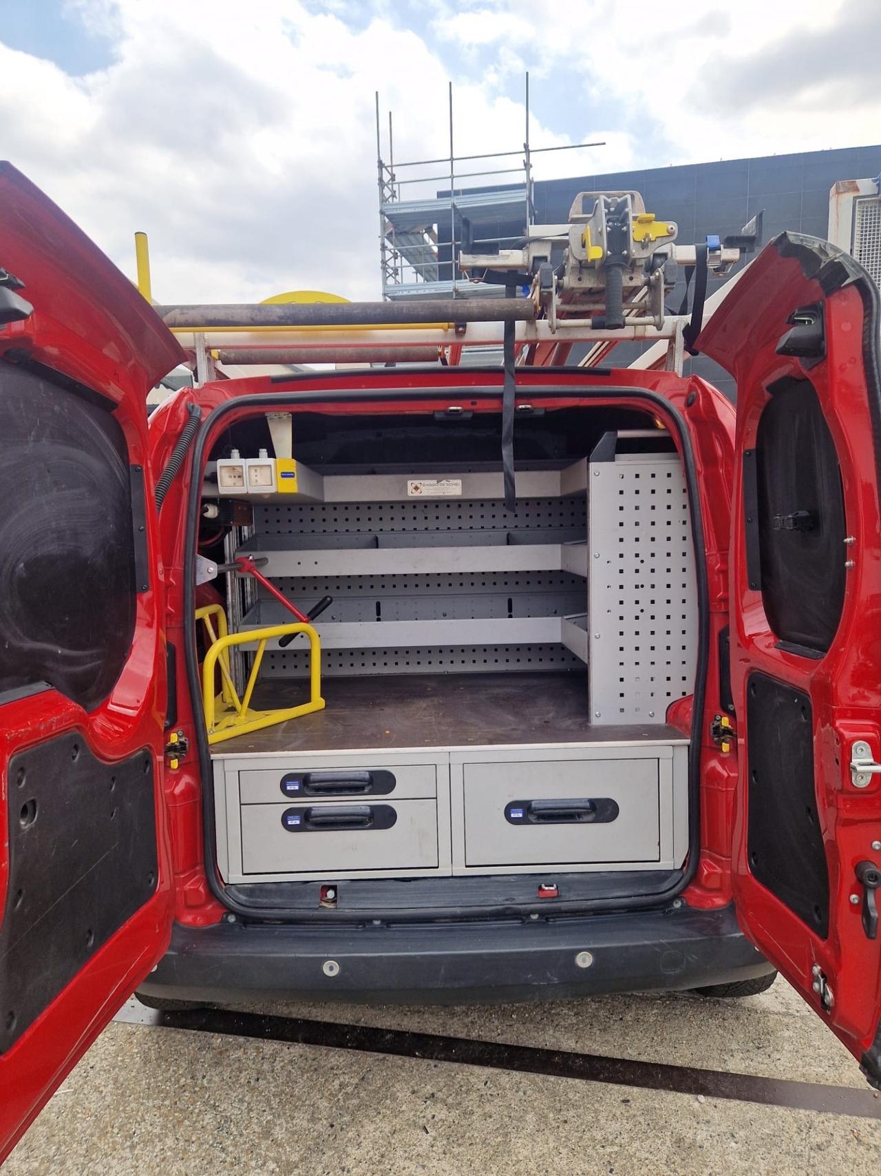 Fiat Fiorino 1.3 MJT 95CV Cargo Adventure