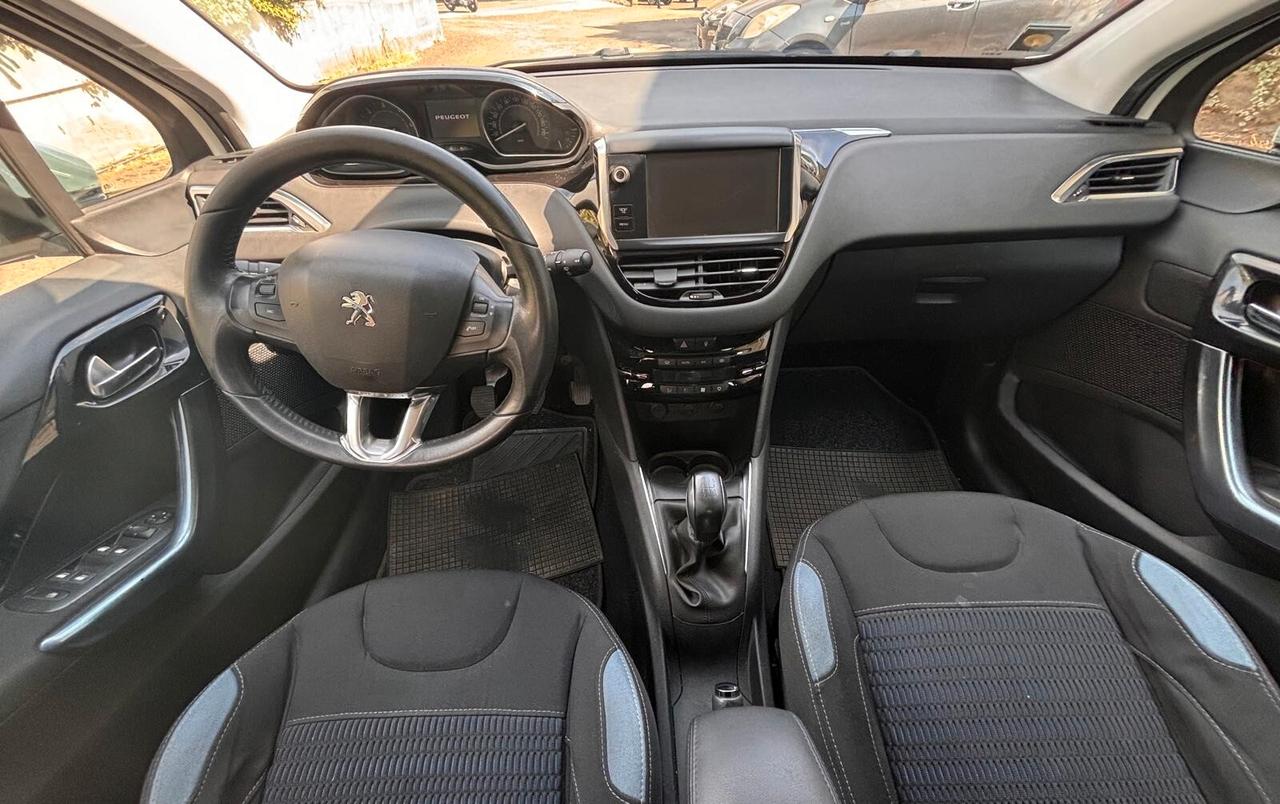 Peugeot 208 1.4 HDi 68 CV 5 porte Allure
