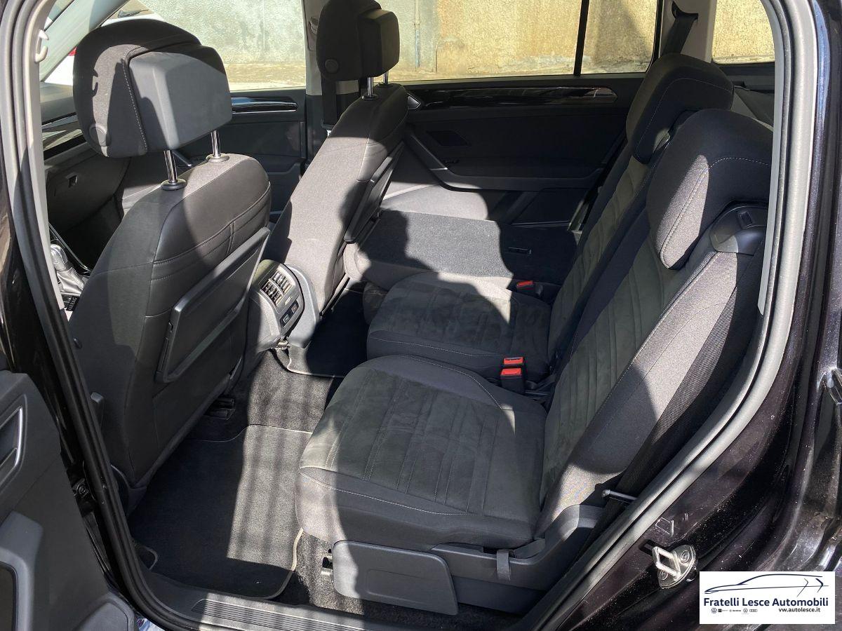 VOLKSWAGEN - Touran 2.0 tdi Executive dsg