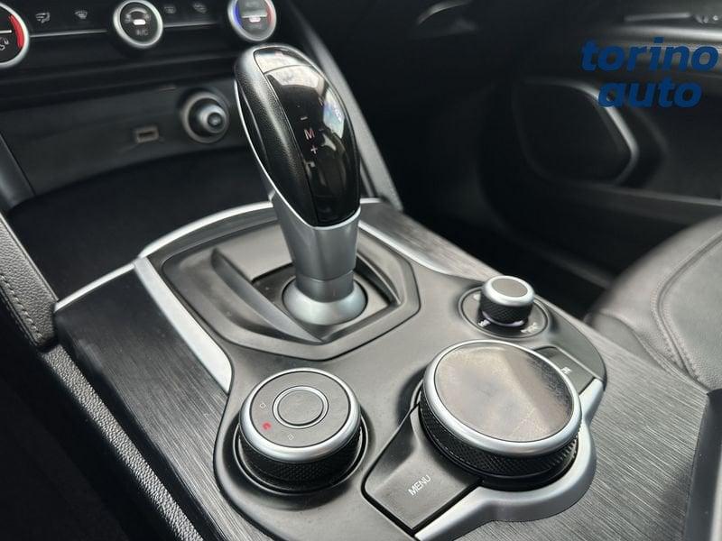 Alfa Romeo Stelvio 2.2 Turbodiesel 210 CV AT8 Q4 Executive