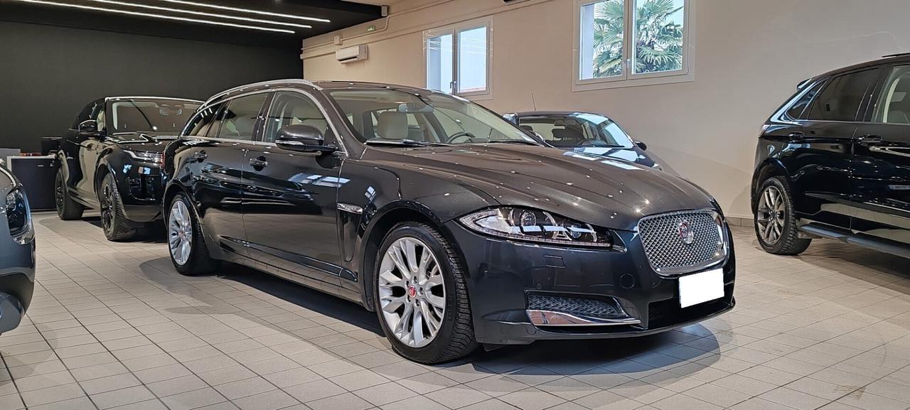 Jaguar XF Sportbrake 2.2 D Business Edition