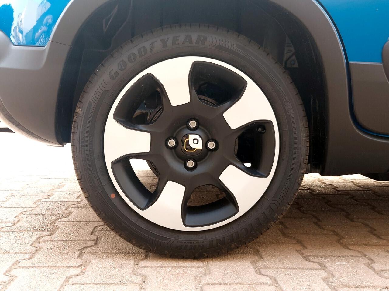 Fiat Panda Cross "PANDINA" 1.0 Hybrid KM0