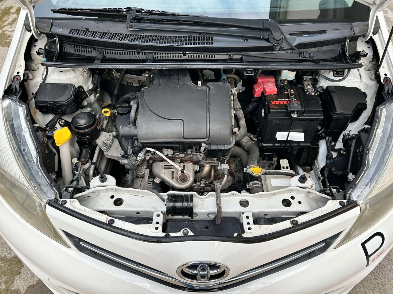 Toyota Yaris 1.0 Benzina 70CV - 2012 Incidentata