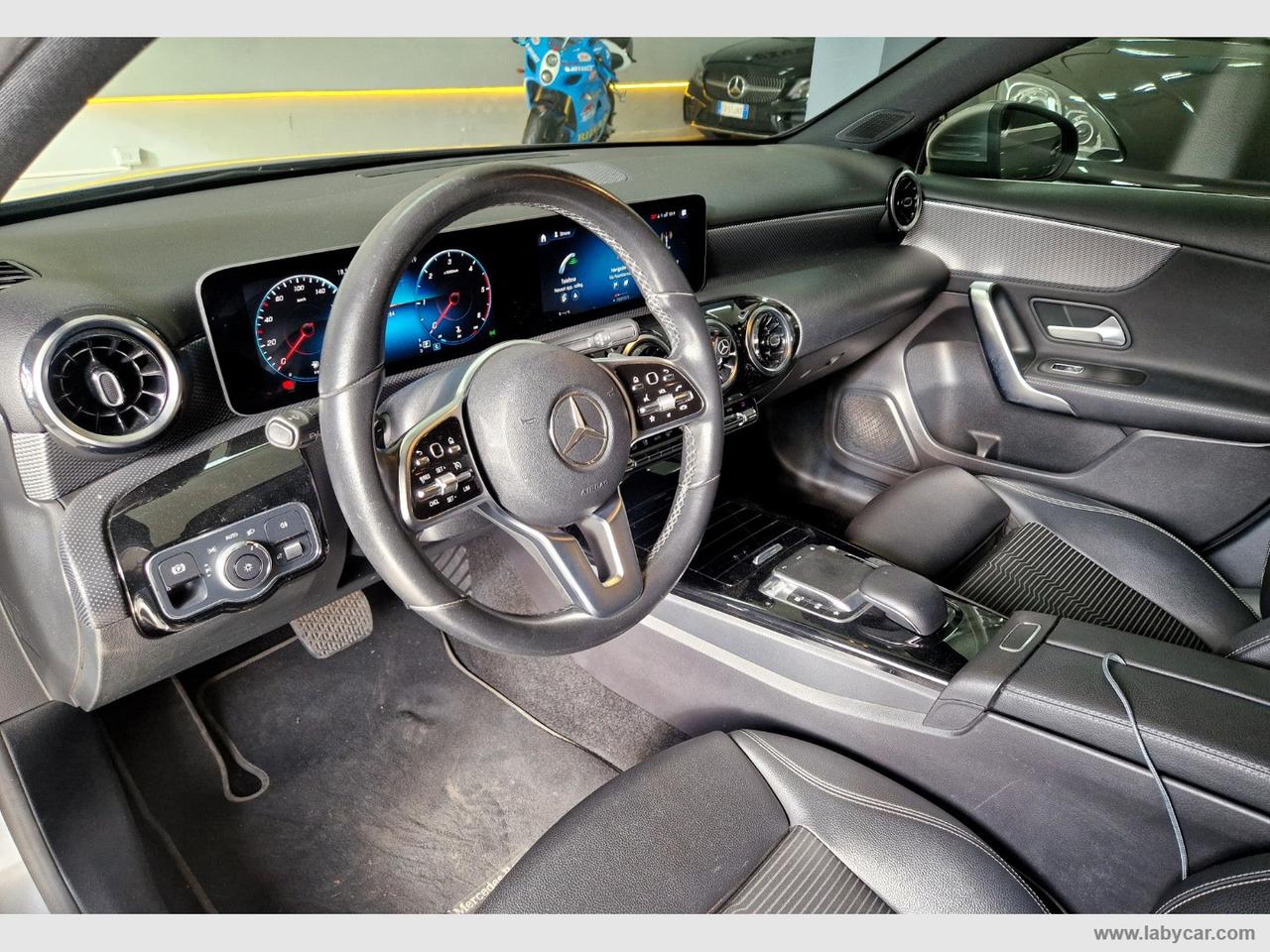 MERCEDES-BENZ A 180 d Automatic