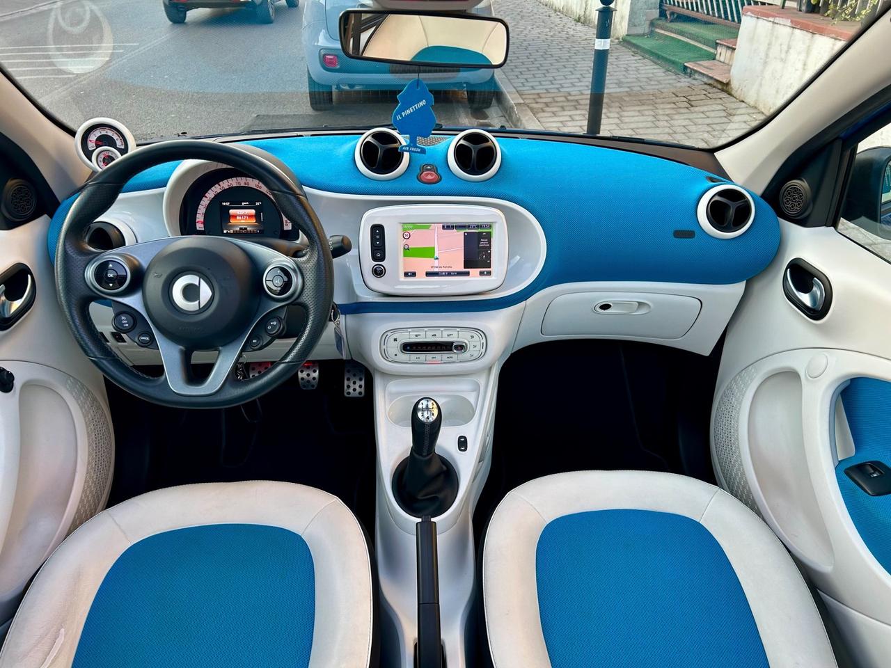 Smart ForFour 70 1.0 Proxy
