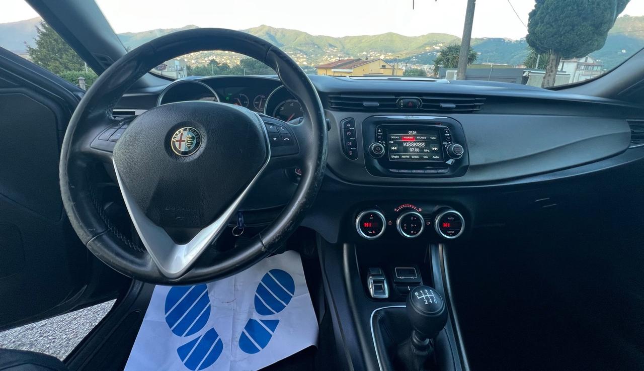 Alfa Romeo Giulietta 1.6 JTDm-2