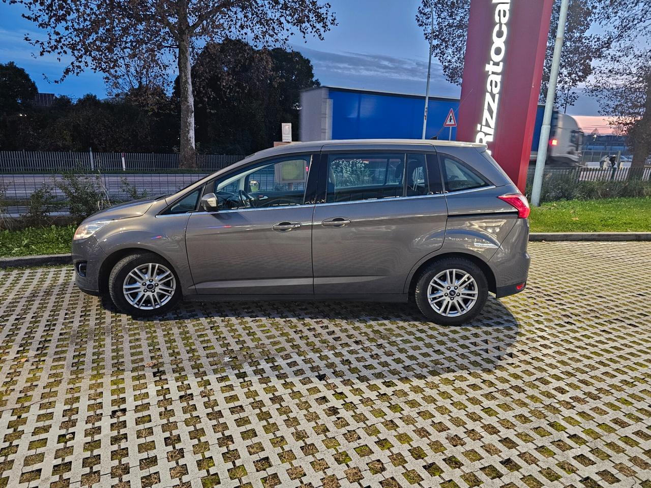 Ford C-Max 1.6 TDCi 115CV Titanium
