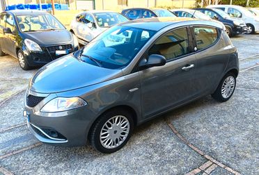 Lancia Ypsilon 1.2 69 CV 5 porte GPL Ecochic garanzia 12 mesi