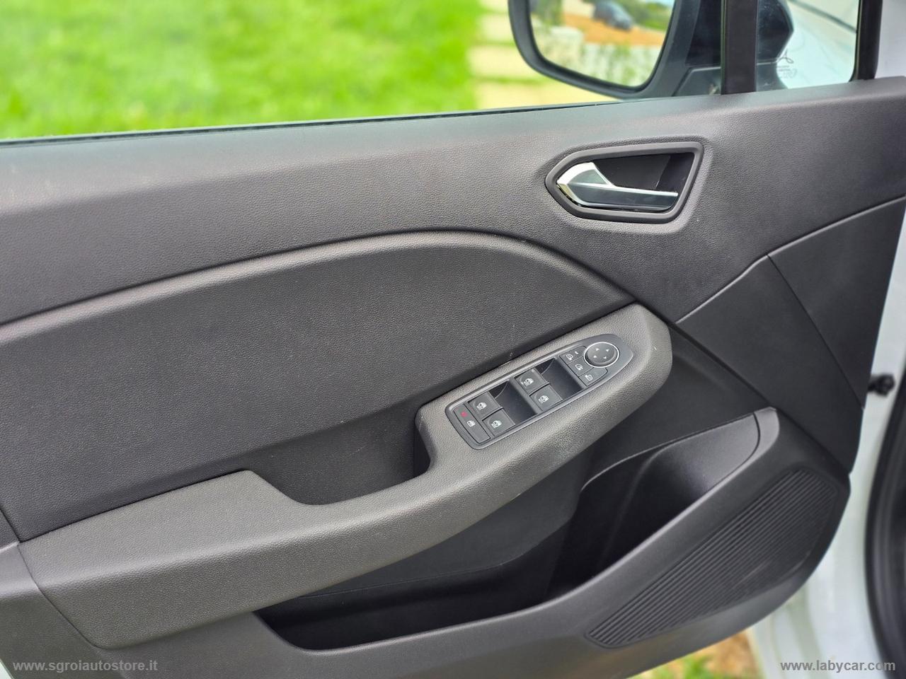 MITSUBISHI Colt 1.0L turbo 90 CV Invite