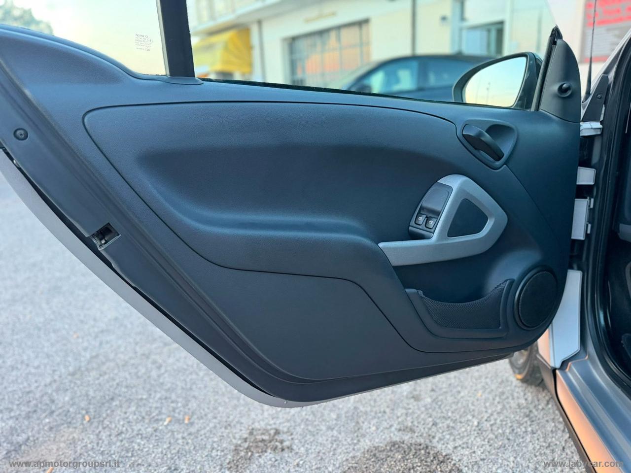 SMART fortwo 1000 52 kW MHD coupé EDITION 10