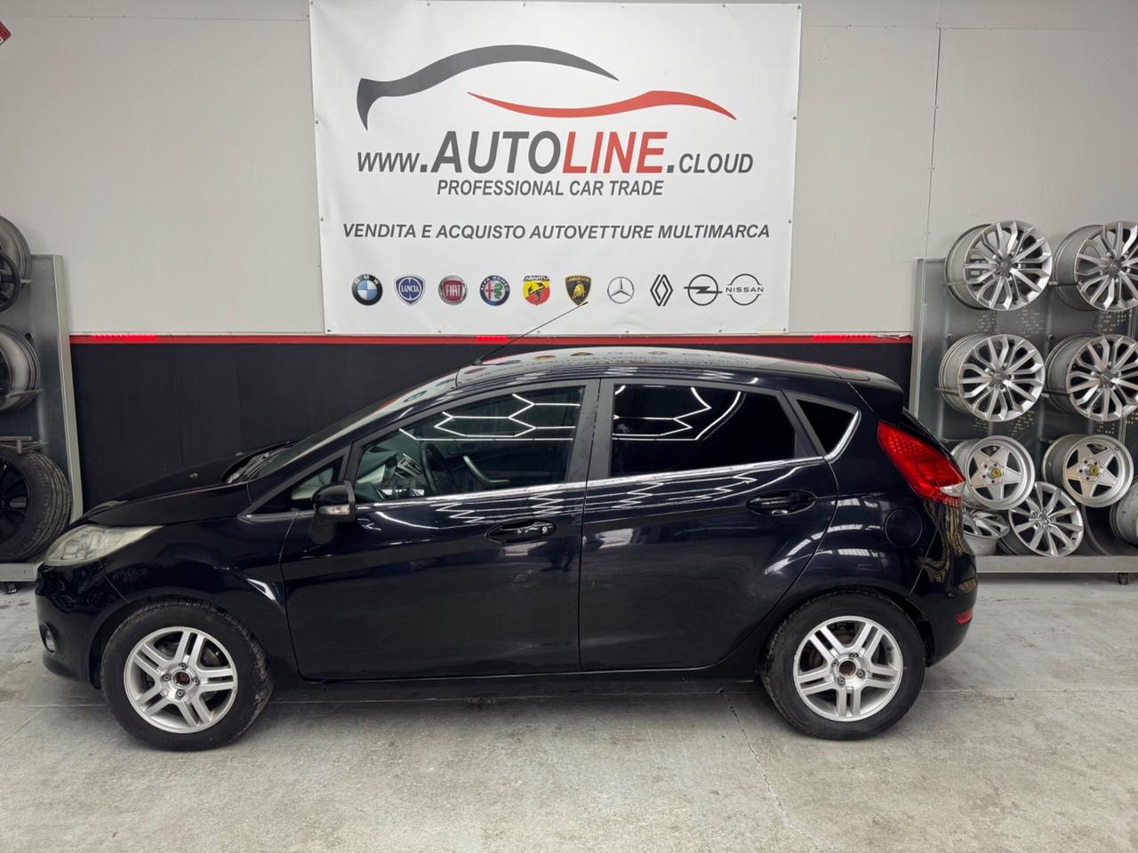 Ford Fiesta 1.4 Benzi. GPL 5Porte ADATTA NEOPATENTATI